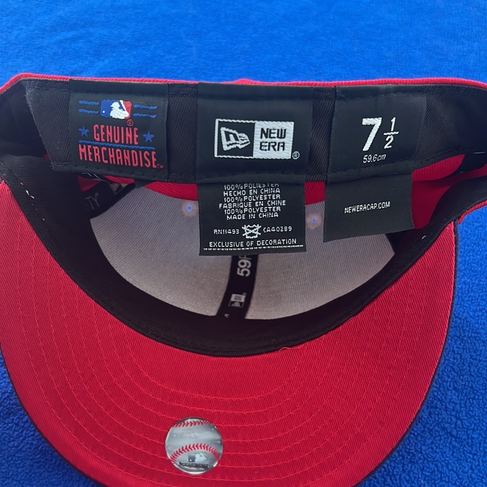 St. Louis Cardinals Fitted Baseball Hat 7 1/2 Never Worn - Picture 6 of 6